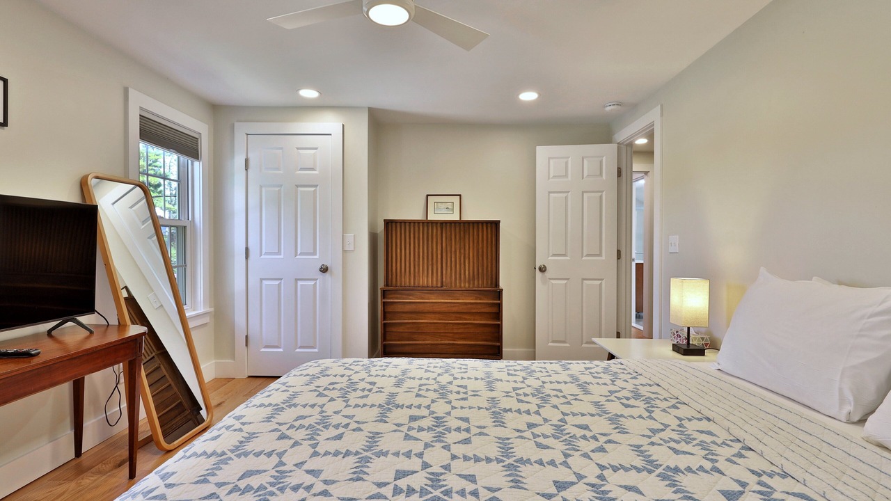 Photo of Bedroom in Hydeville