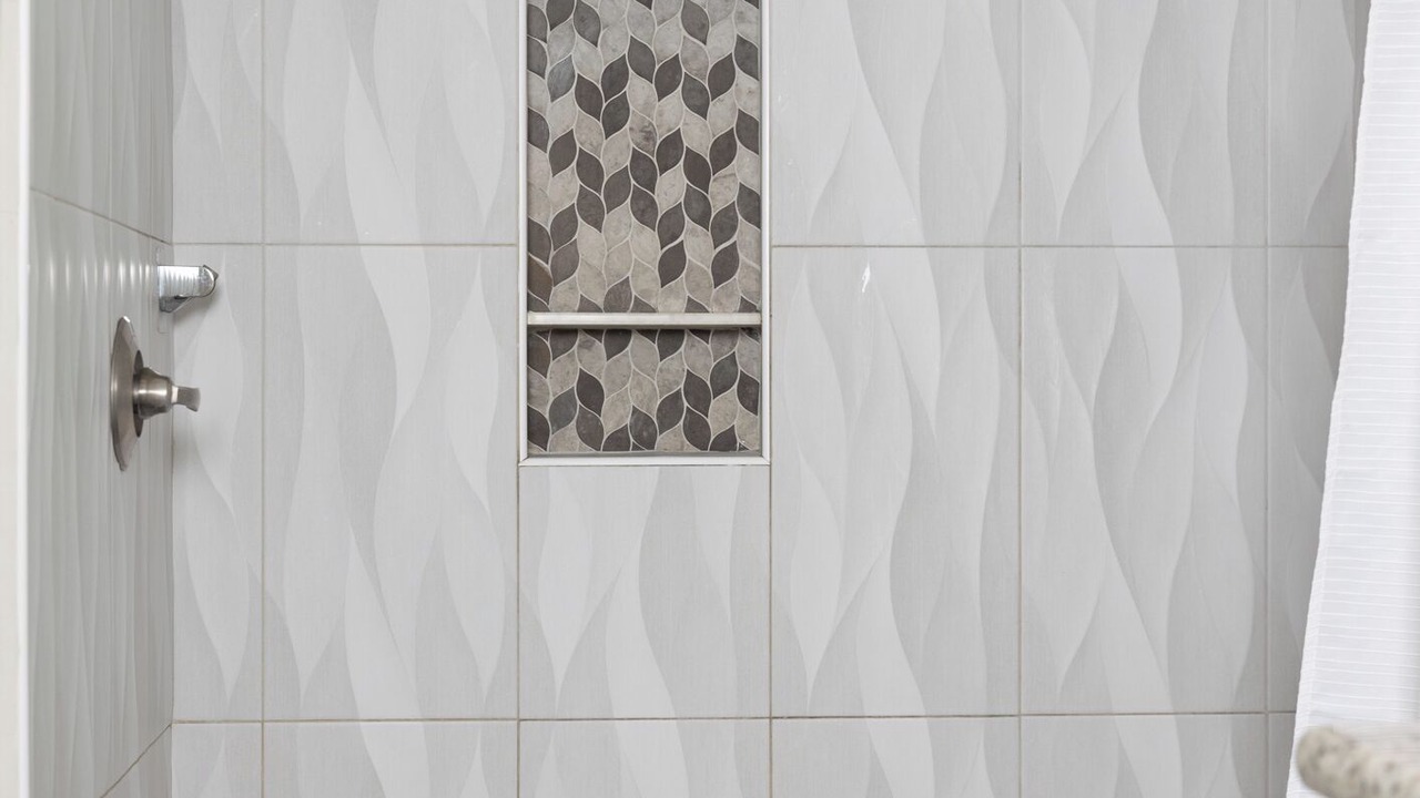Photo of Bathroom in Clodine