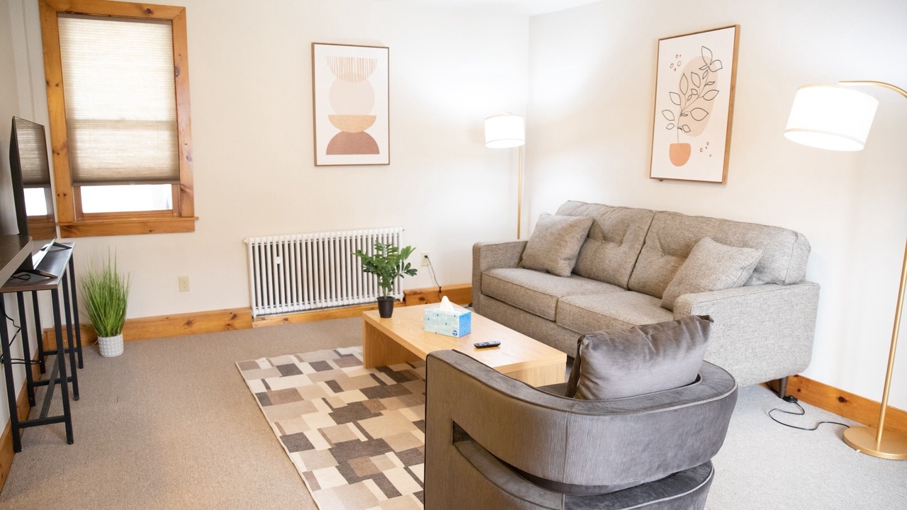 Photo of Livingroom in Jericho