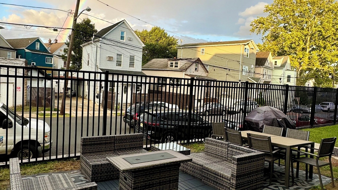 Photo of Outdoor in Elizabeth