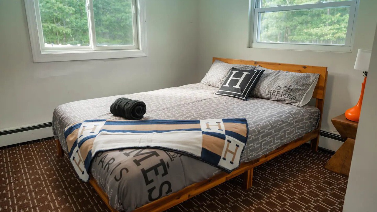 Photo of Bedroom in Westhampton Beach
