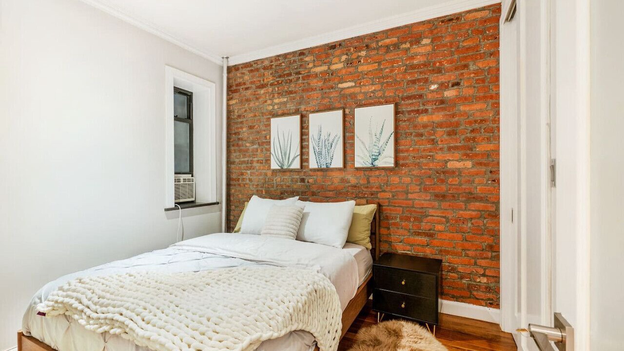Photo of Bedroom in Little Italy