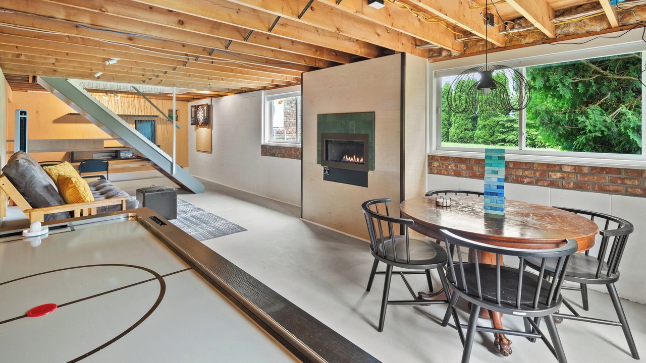 Photo of Livingroom in Malletts Bay