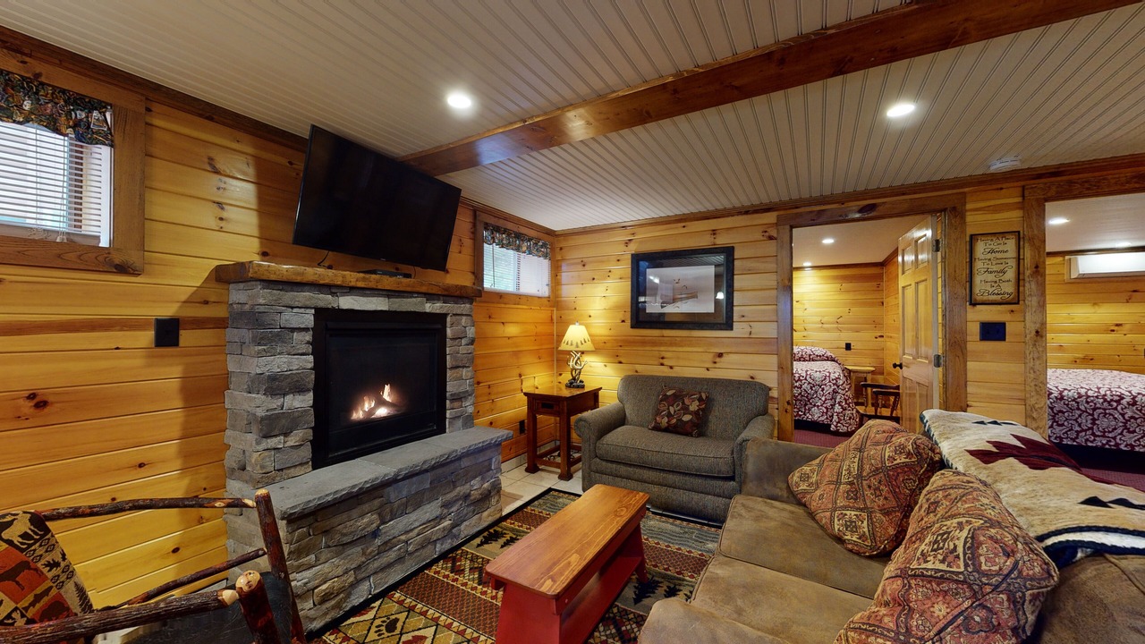 Photo of Livingroom in North Lake George