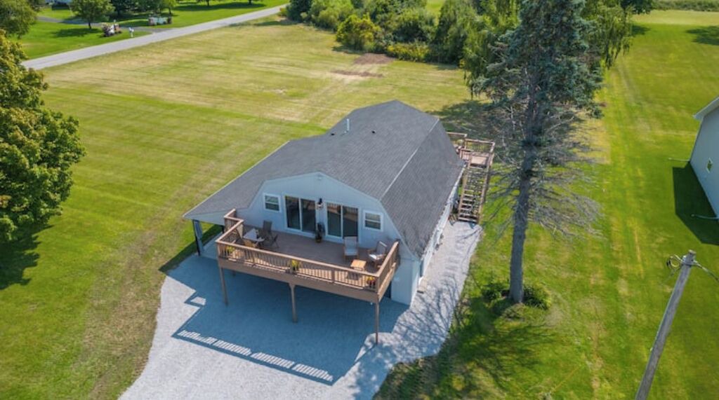 Photo of Outdoor in Burt