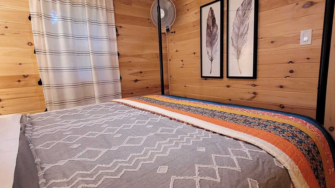 Photo of Bedroom in Linesville