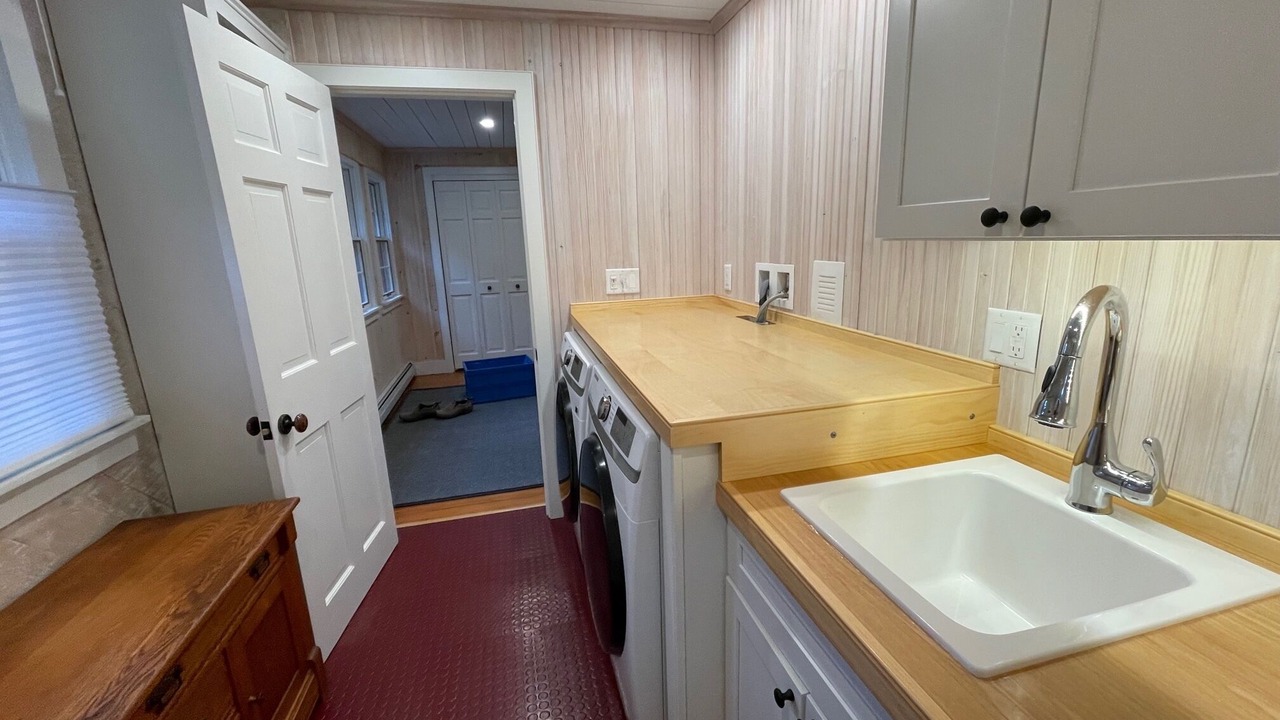 Photo of Bathroom in Williamsville