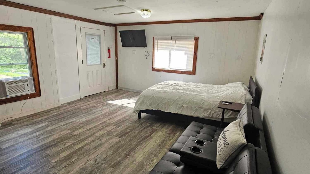 Photo of Bedroom in Canton