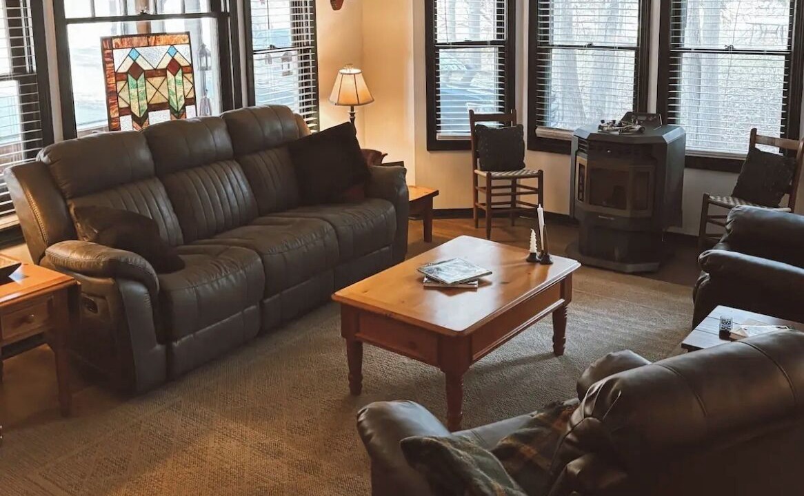Photo of Livingroom in Schroon Lake