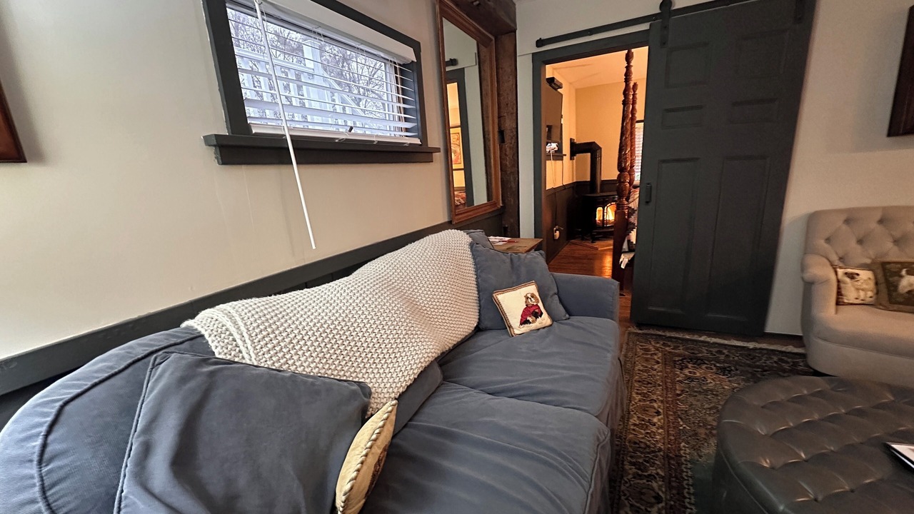 Photo of Livingroom in Montgomery Center