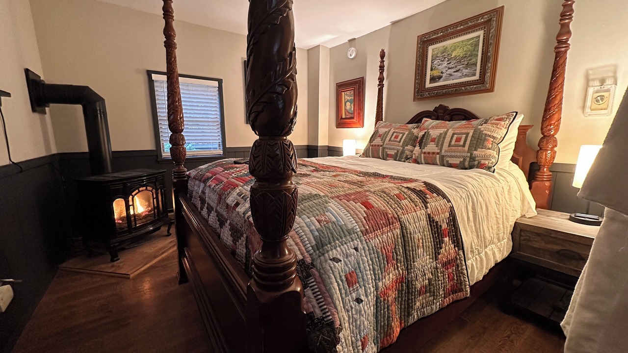 Photo of Bedroom in Montgomery Center