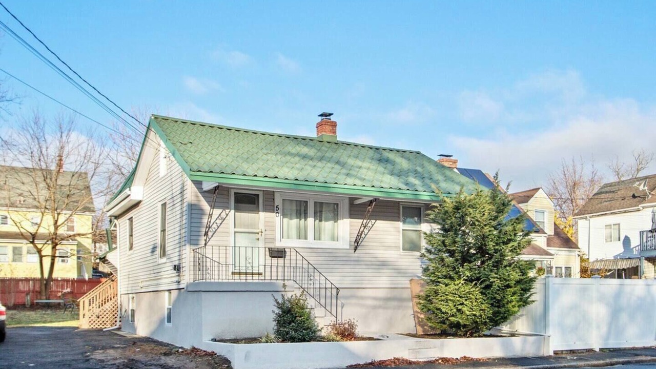 Photo of Outdoor in Cove - East Side - Shippan
