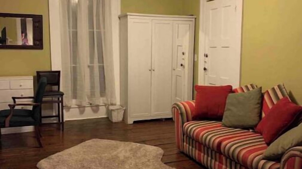 Photo of Livingroom in Cohoes