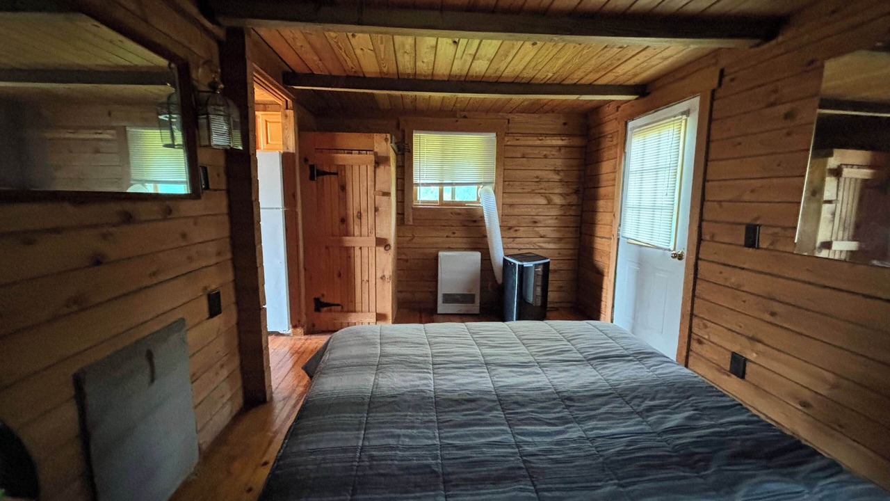 Photo of Bedroom in Plattsburgh