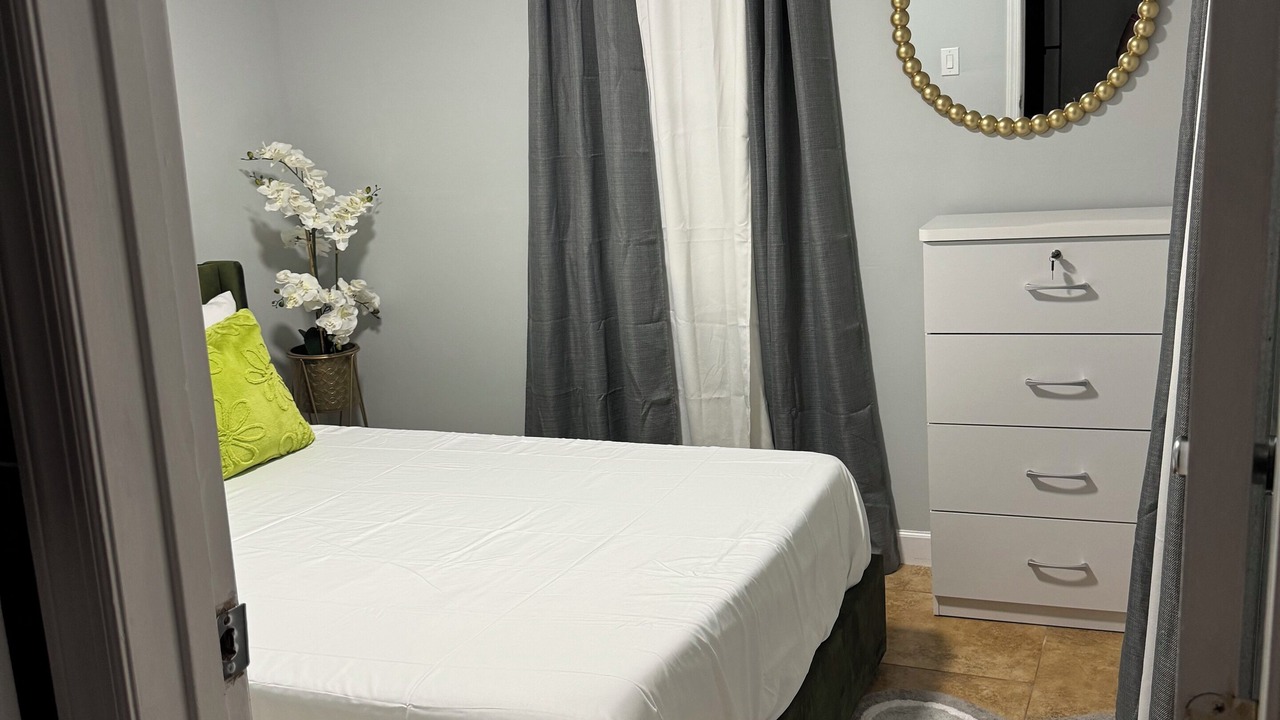 Photo of Bedroom in Central Islip