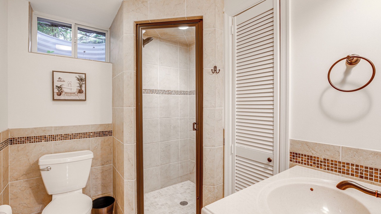 Photo of Bathroom in Chesapeake Ranch Estates-Drum Point