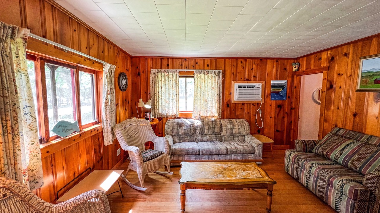 Photo of Livingroom in Wells