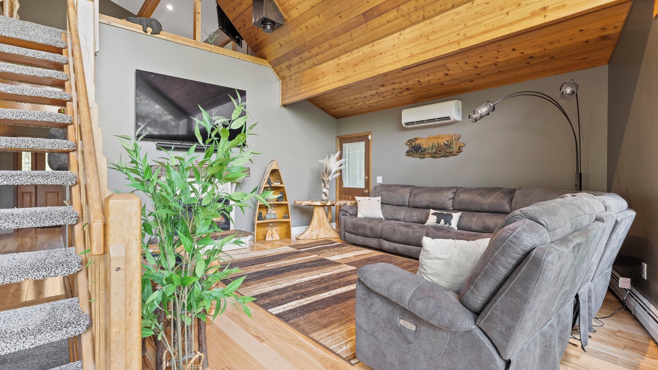 Photo of Livingroom in Lake George