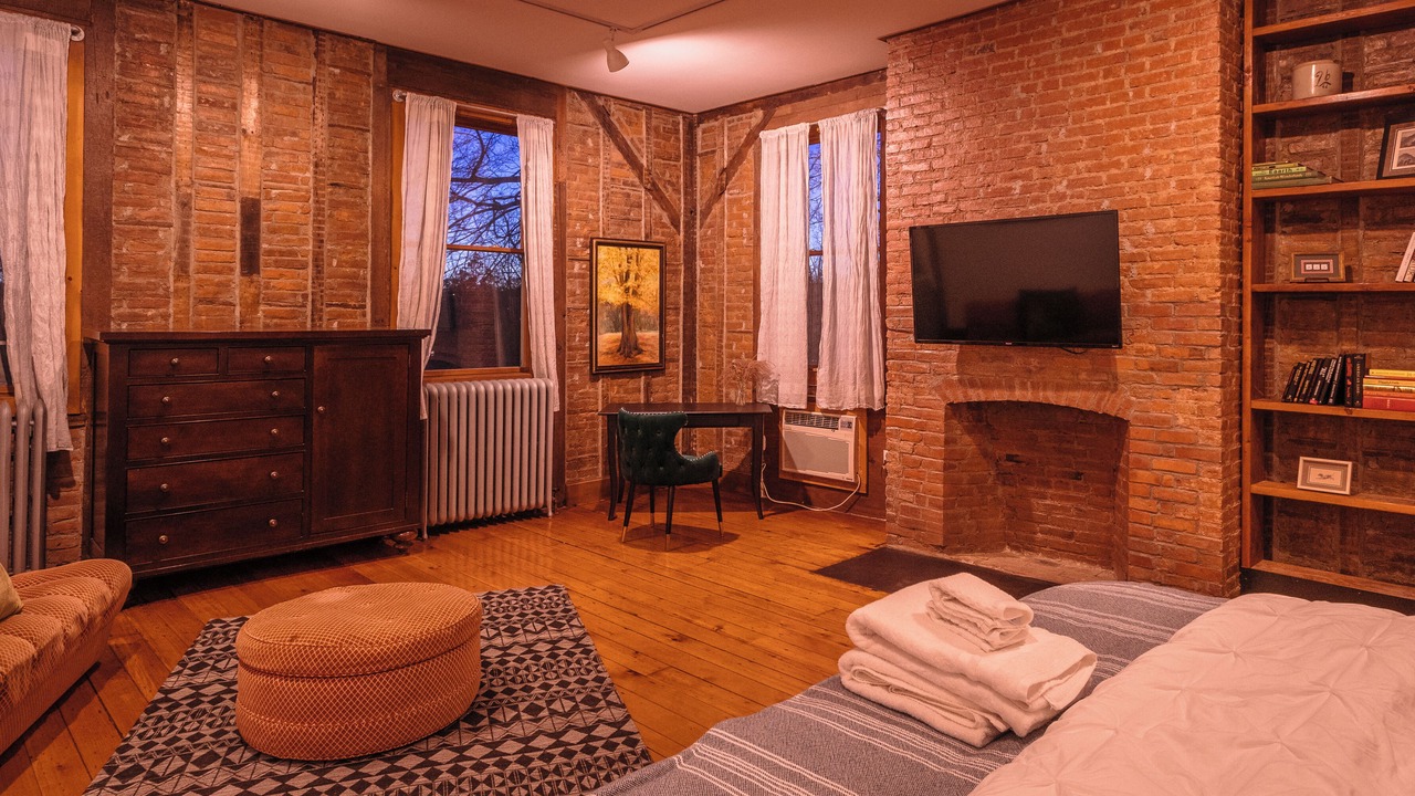 Photo of Bedroom in Beacon