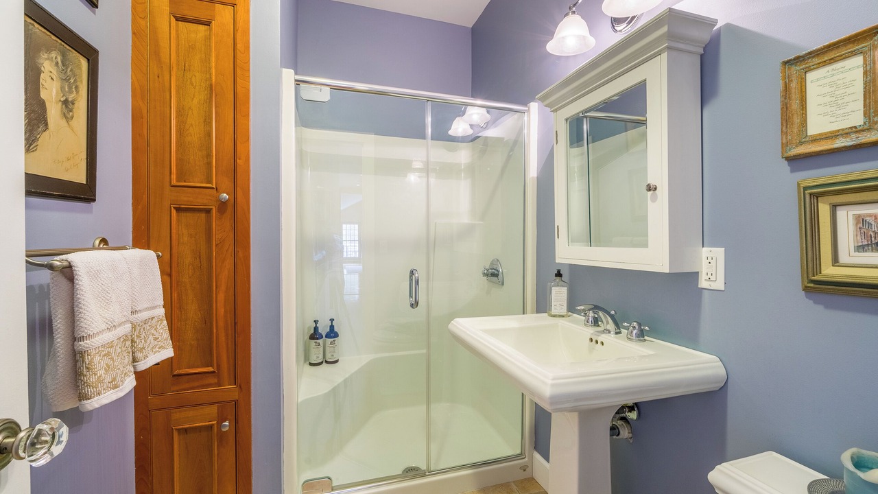 Photo of Bathroom in Castile