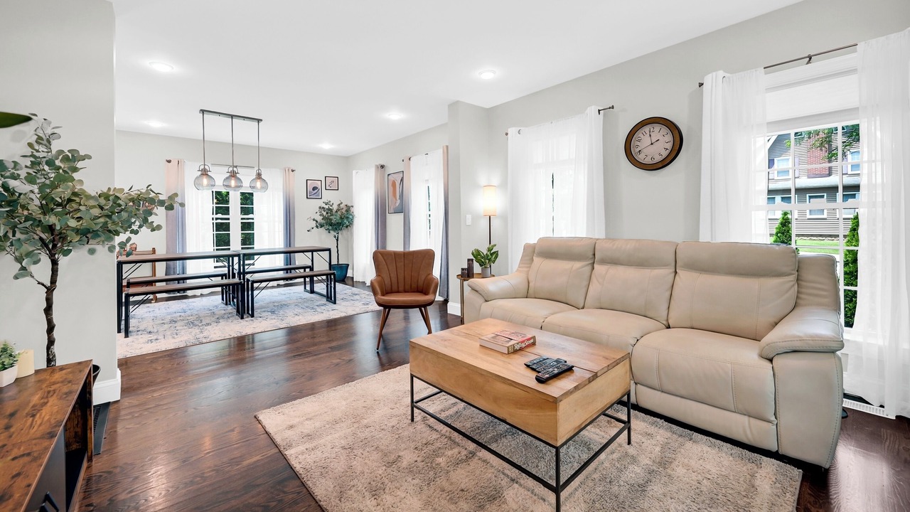 Photo of Livingroom in Rye Brook