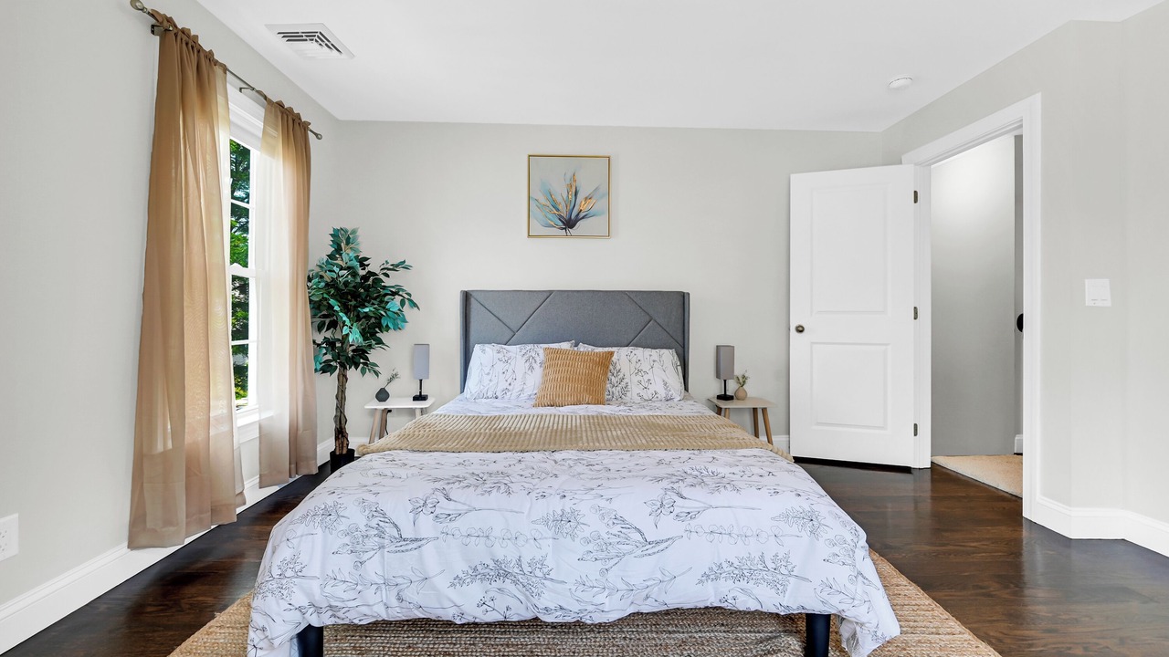 Photo of Bedroom in Rye Brook