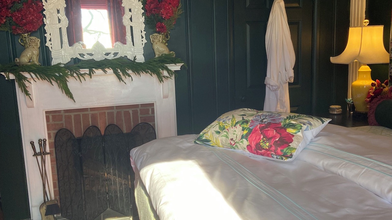 Photo of Bedroom in Lewisburg