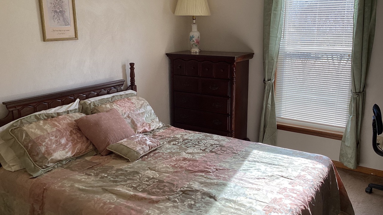 Photo of Bedroom in Chesapeake