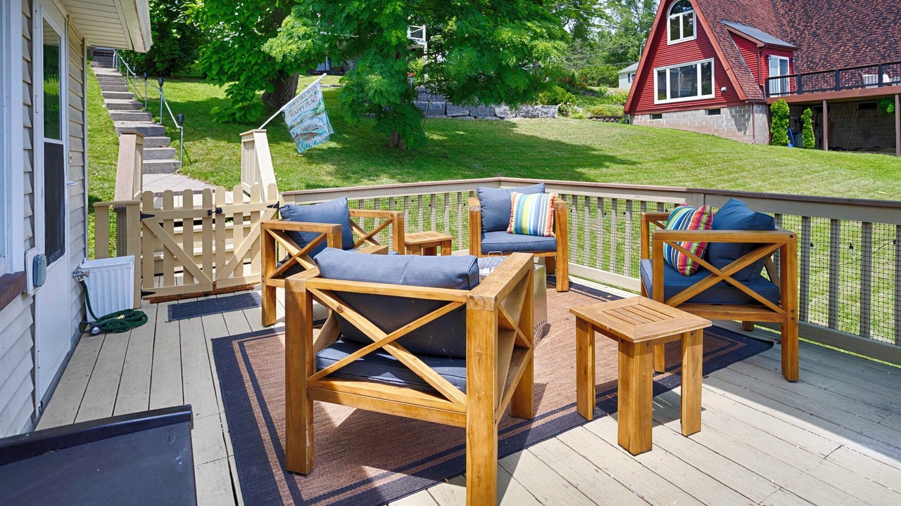 Photo of Patio Balcony in Town of Richmond