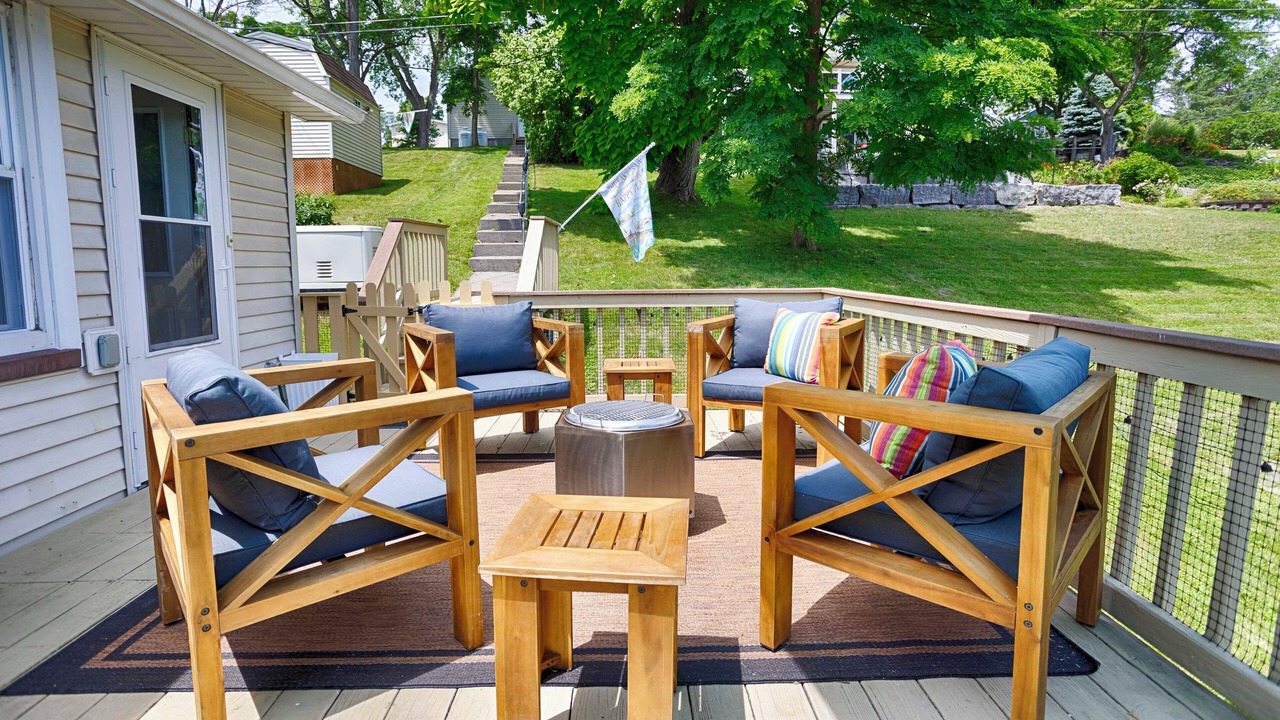 Photo of Patio Balcony in Town of Richmond