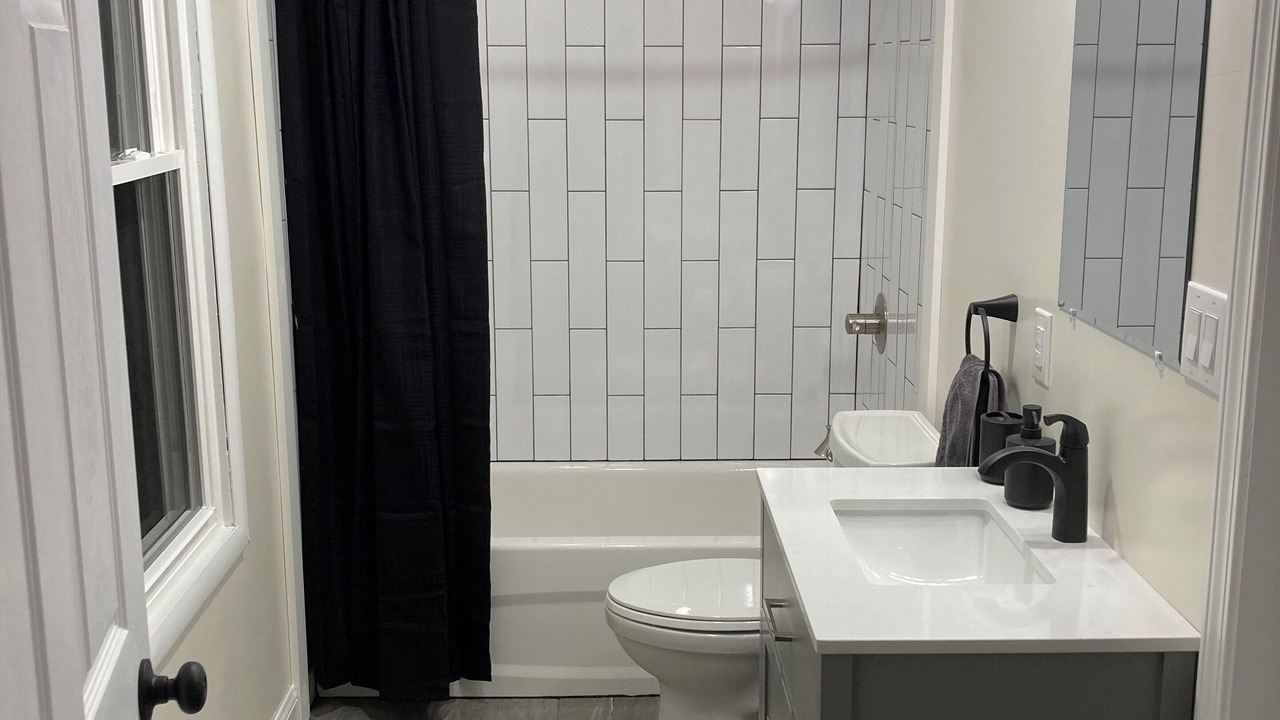 Photo of Bathroom in Lockbridge