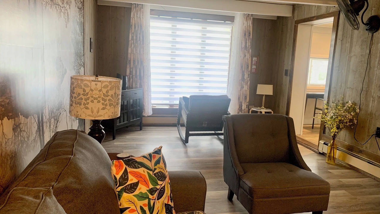 Photo of Livingroom in Northville