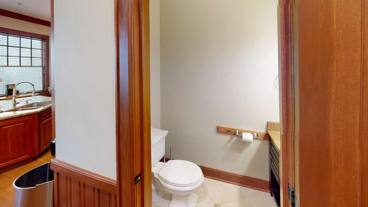 Photo of Bathroom in Snowshoe