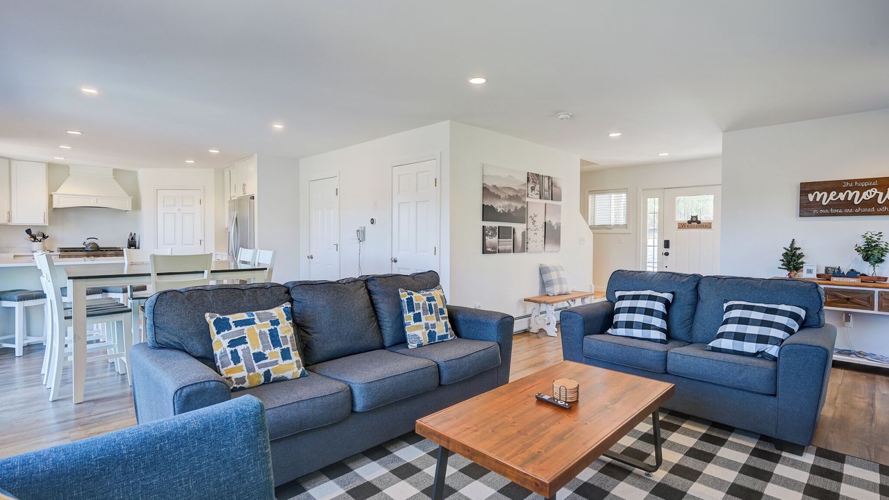 Photo of Livingroom in Center Conway