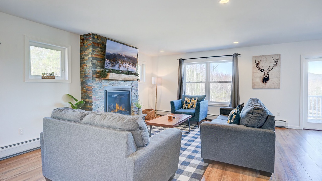 Photo of Livingroom in Center Conway