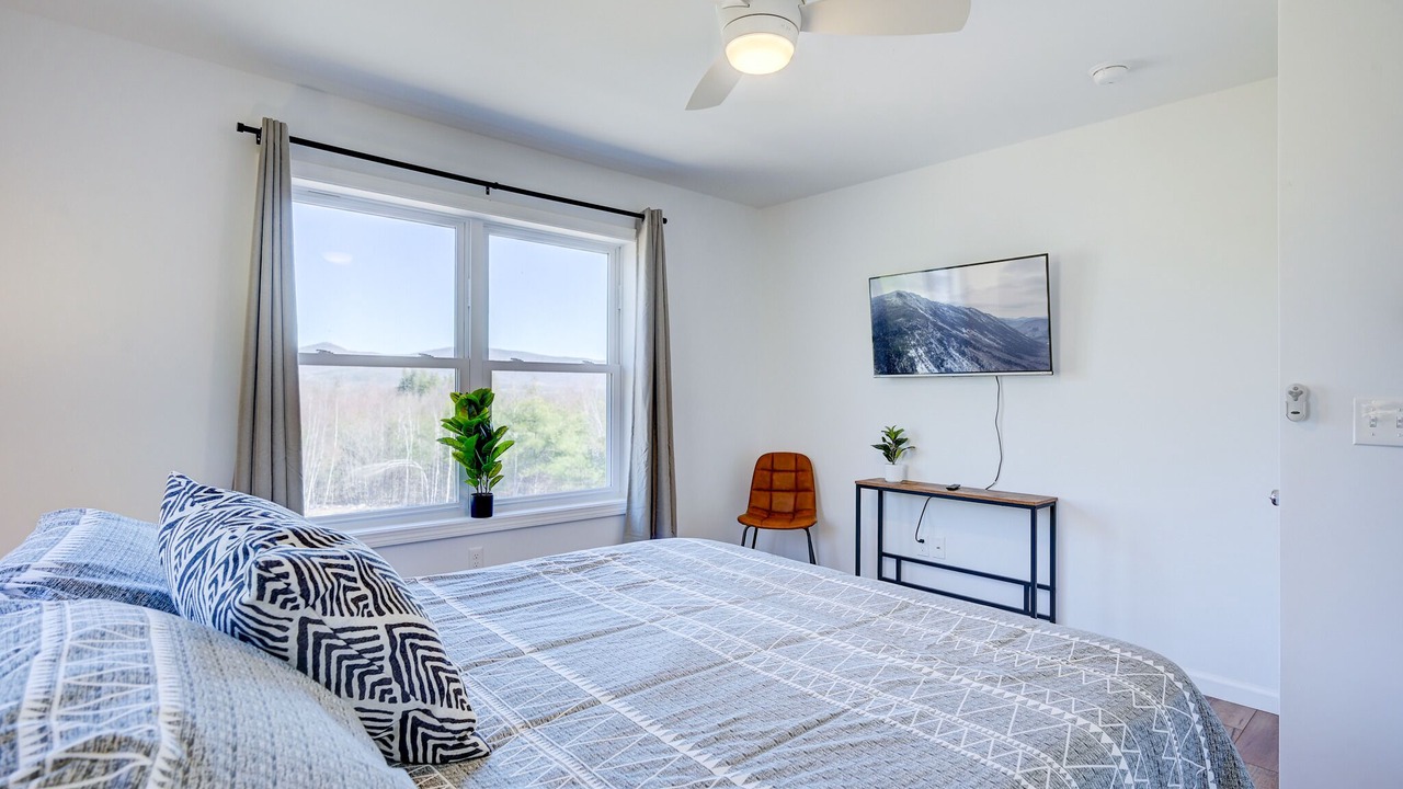 Photo of Bedroom in Center Conway
