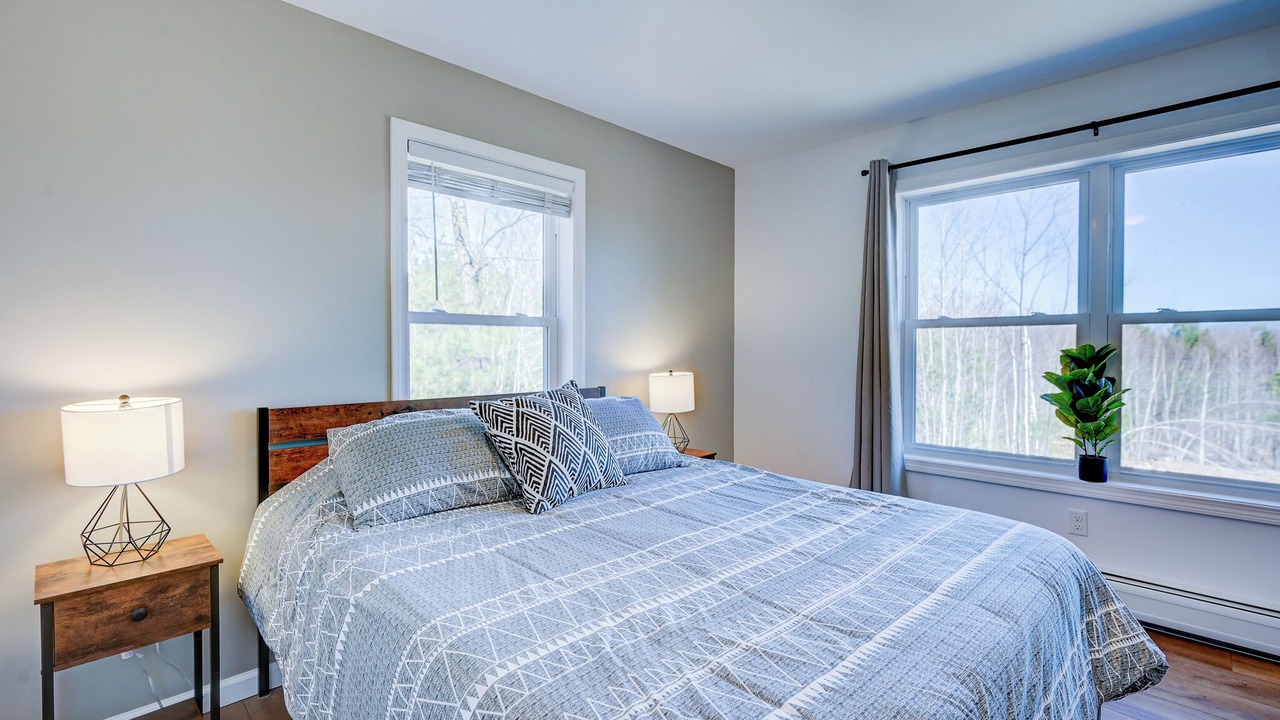 Photo of Bedroom in Center Conway
