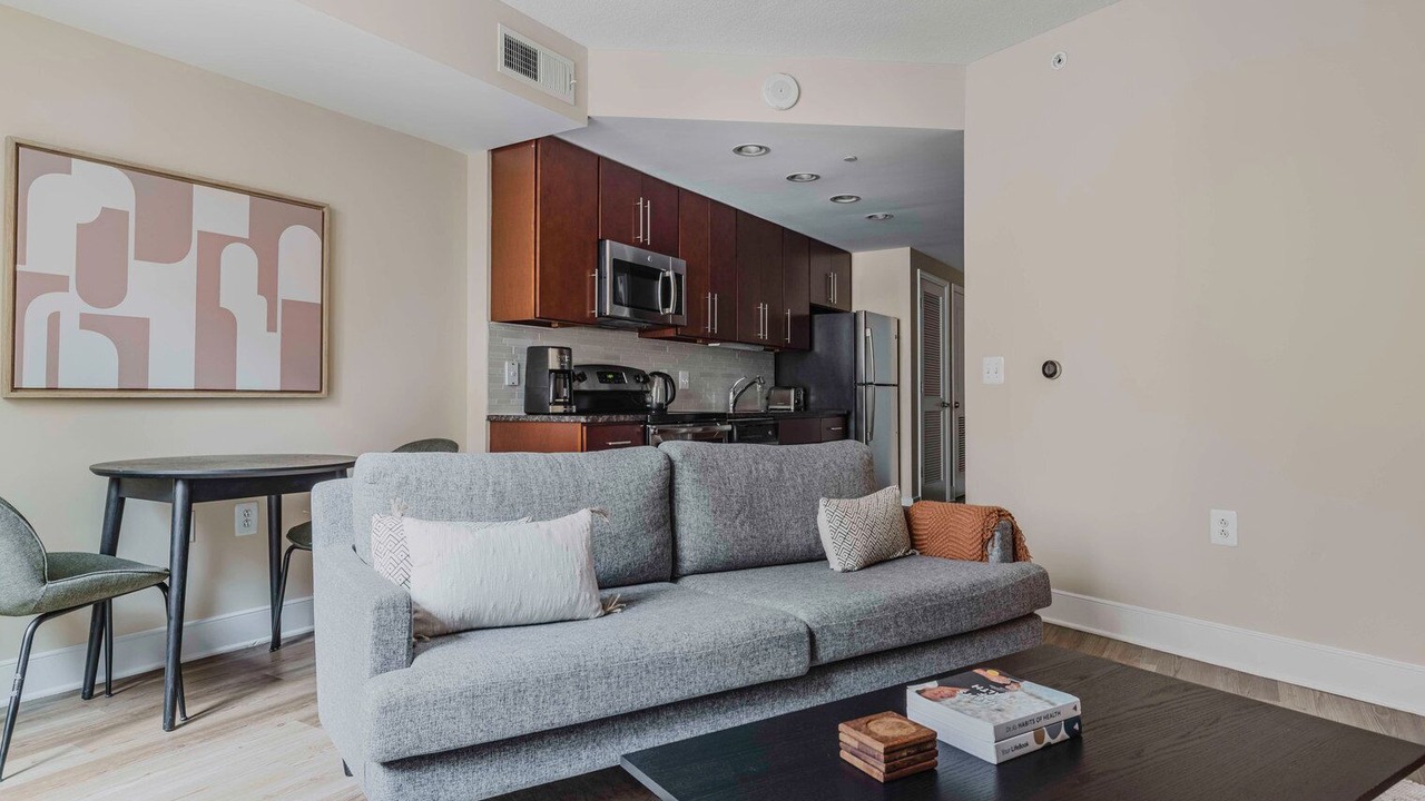 Photo of Livingroom in Mount Vernon Triangle