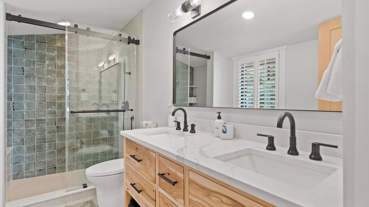 Photo of Bathroom in Lake George