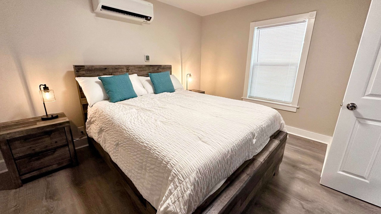 Photo of Bedroom in Saratoga Springs