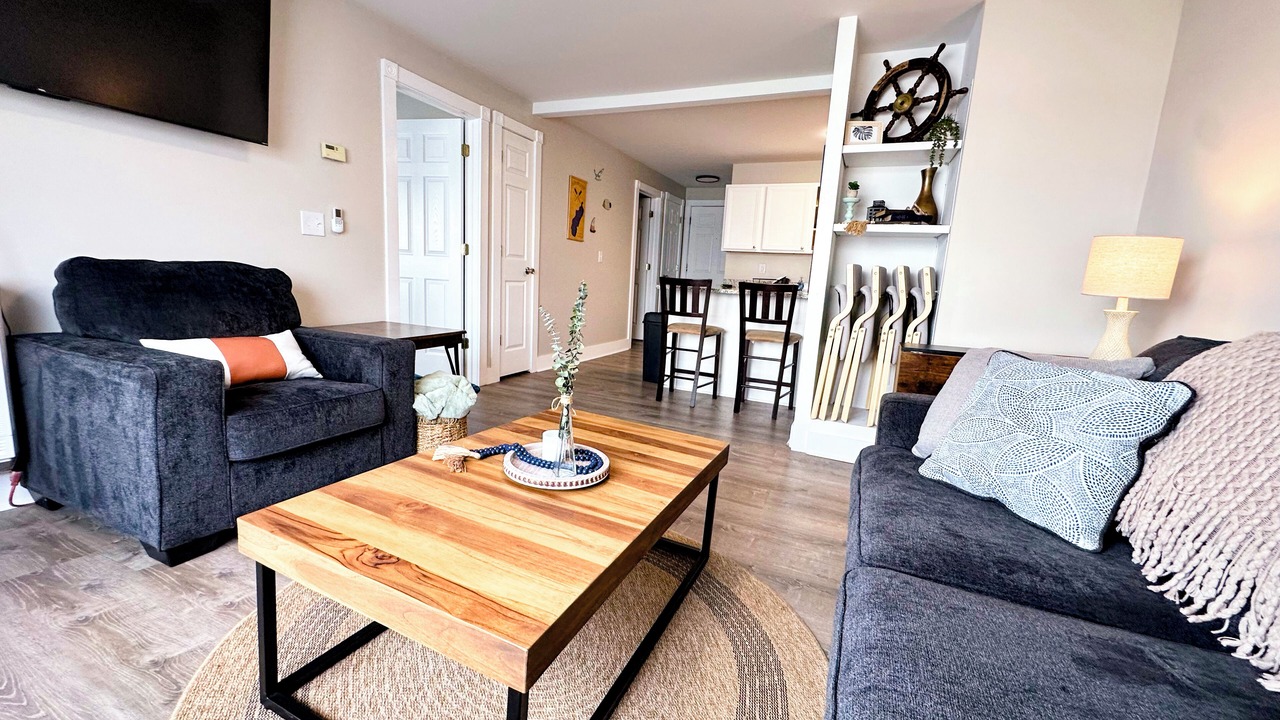 Photo of Livingroom in Saratoga Springs