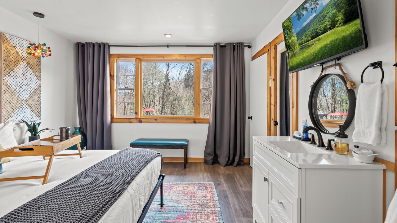Photo of Bedroom in Hancock
