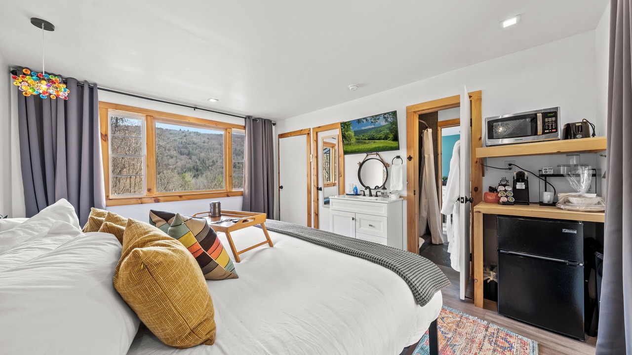 Photo of Bedroom in Hancock