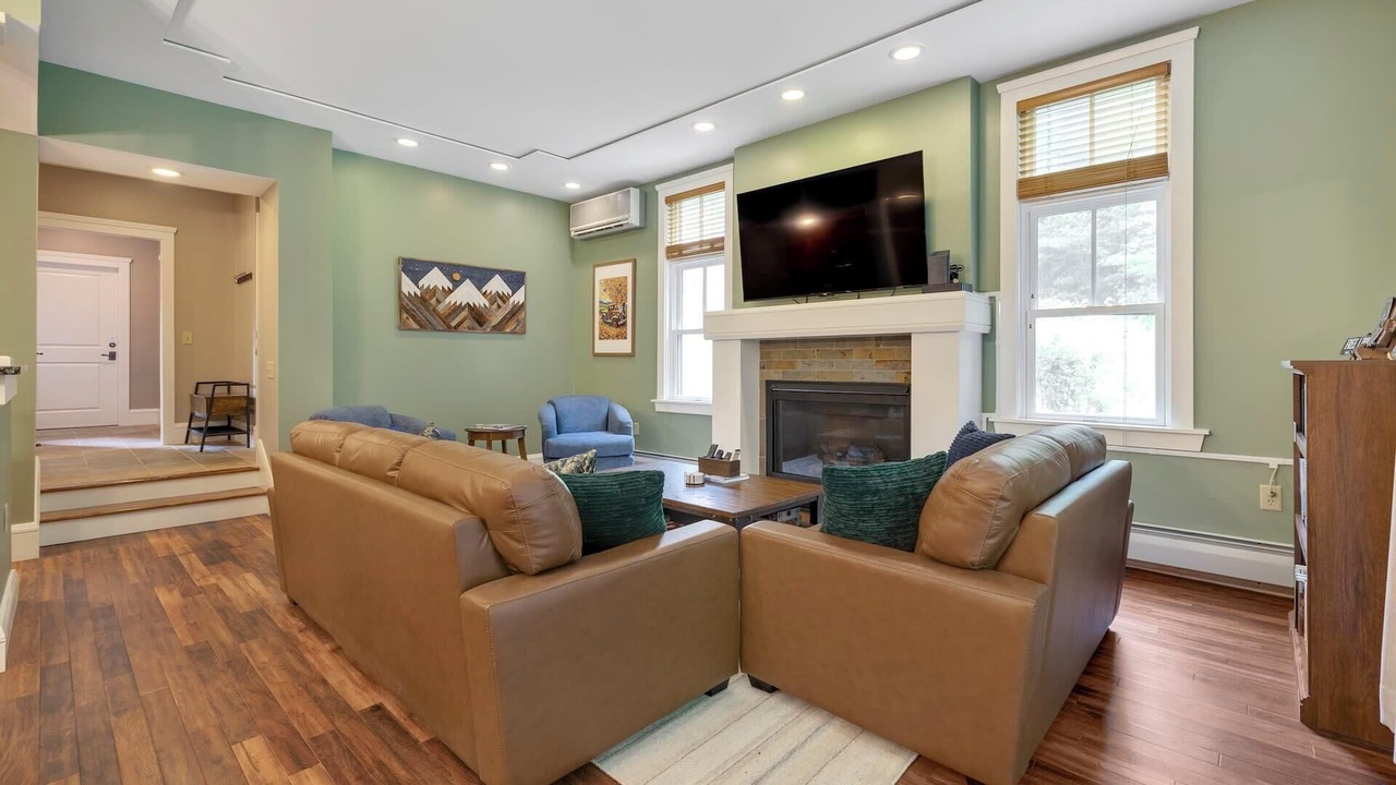 Photo of Livingroom in Proctorsville