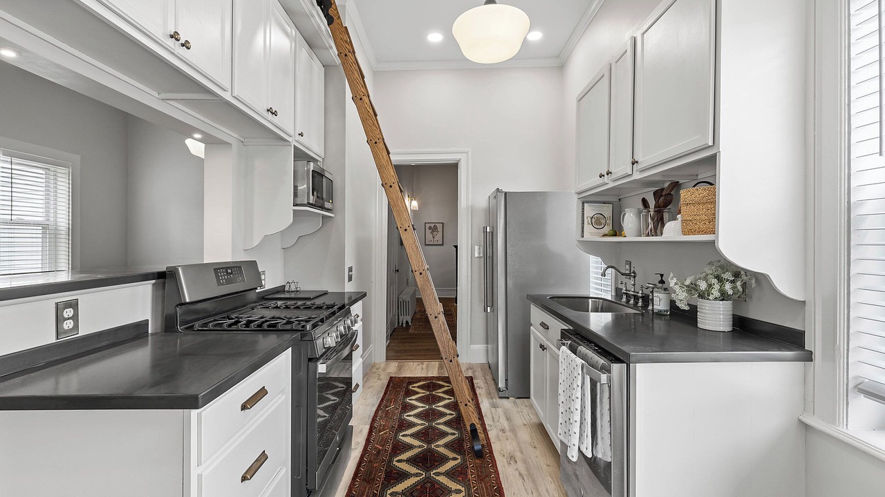 Photo of Kitchen in Le Roy