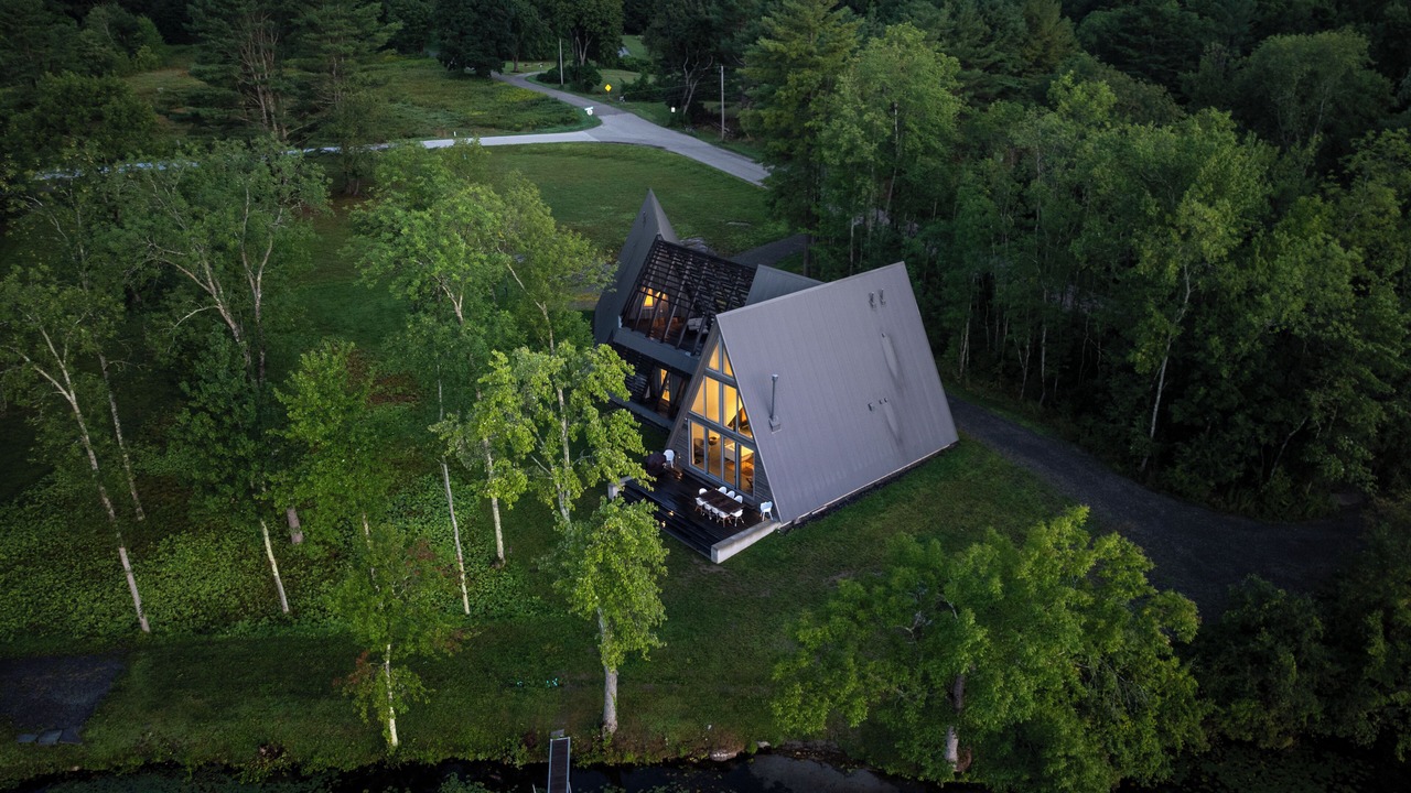 Photo of Outdoor in Castleton