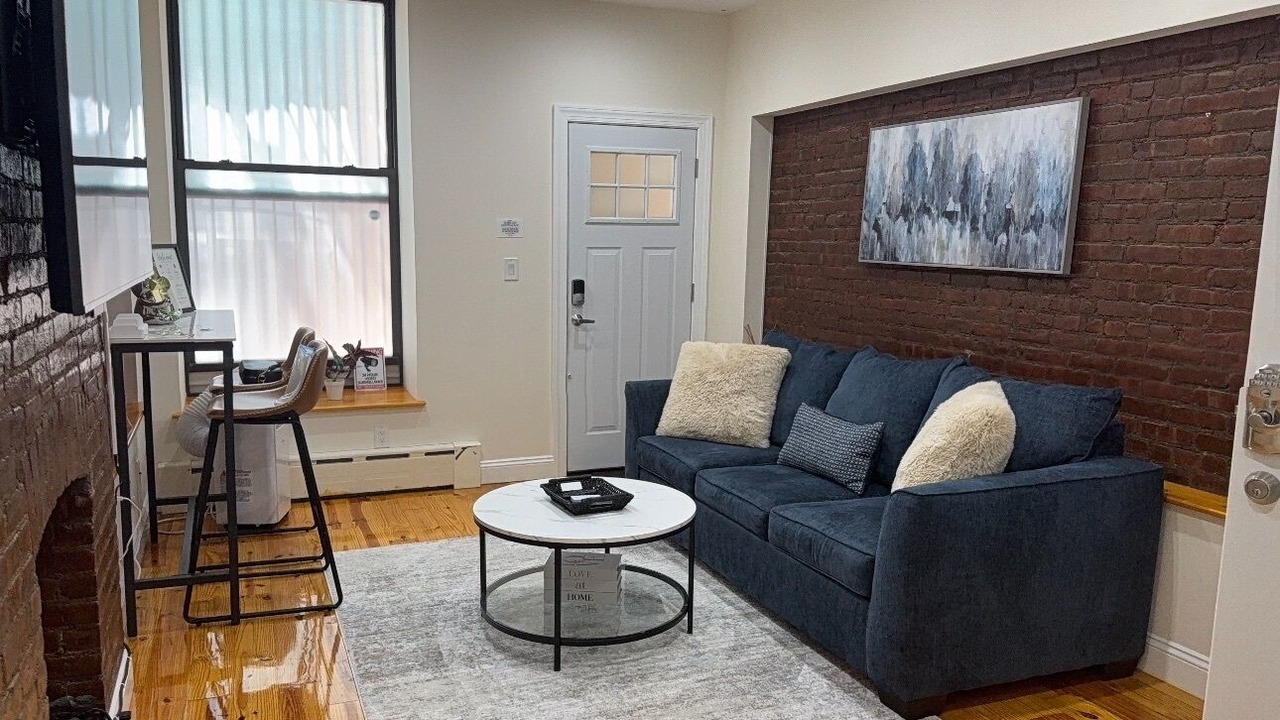 Photo of Livingroom in Upper Manhattan