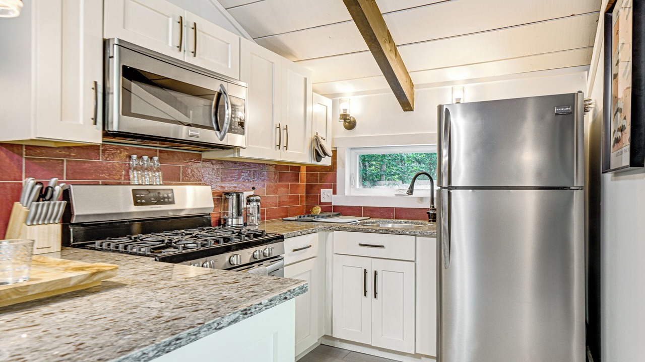 Photo of Kitchen in Center Conway