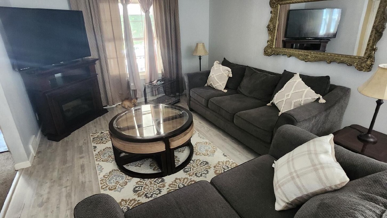 Photo of Livingroom in Buffalo