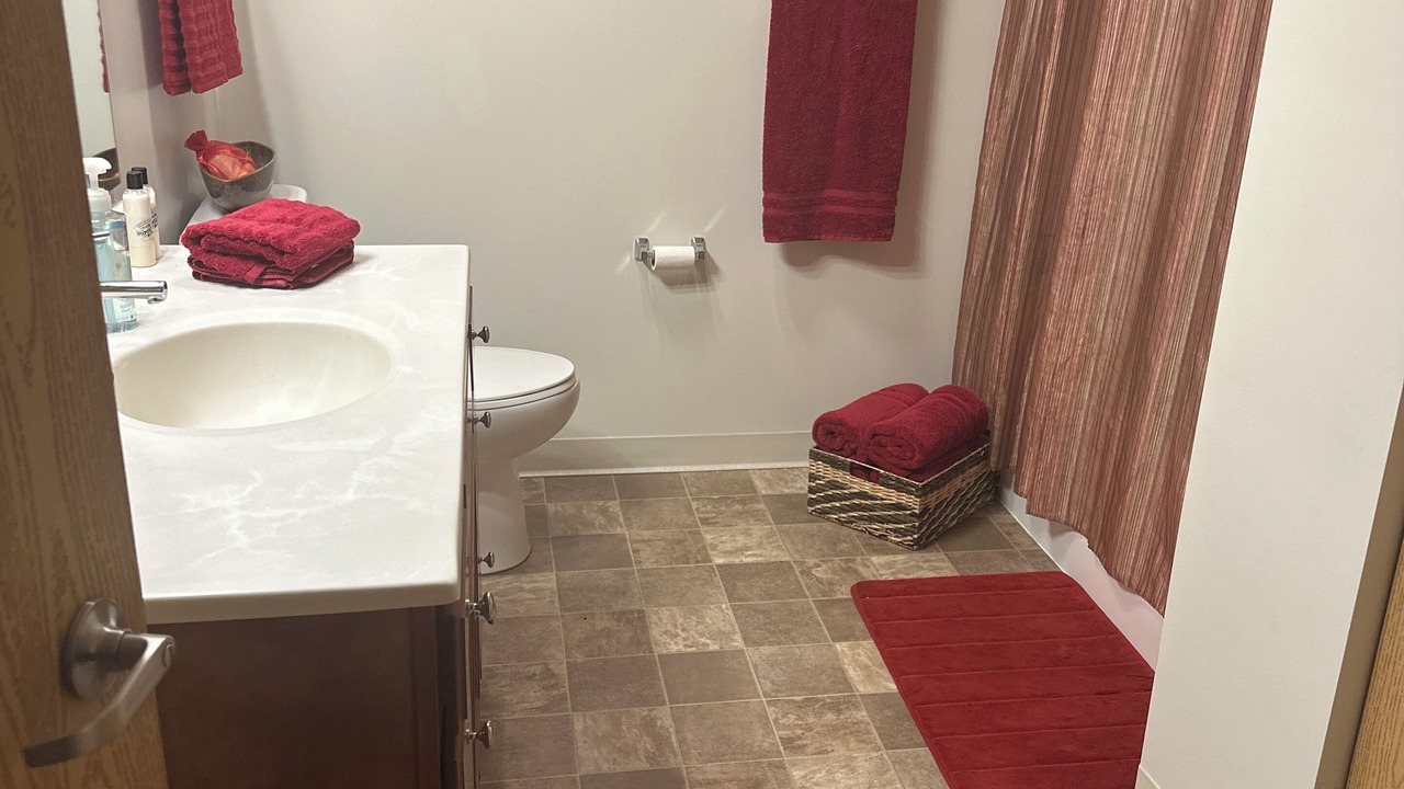 Photo of Bathroom in Nassau Bay